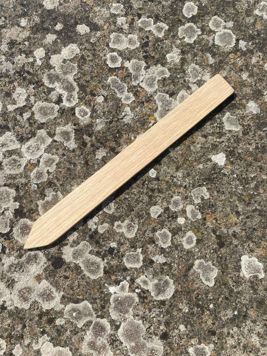 Large Oak plant label - various lengths (3cm x 0.5cm) - Hillside Furniture -